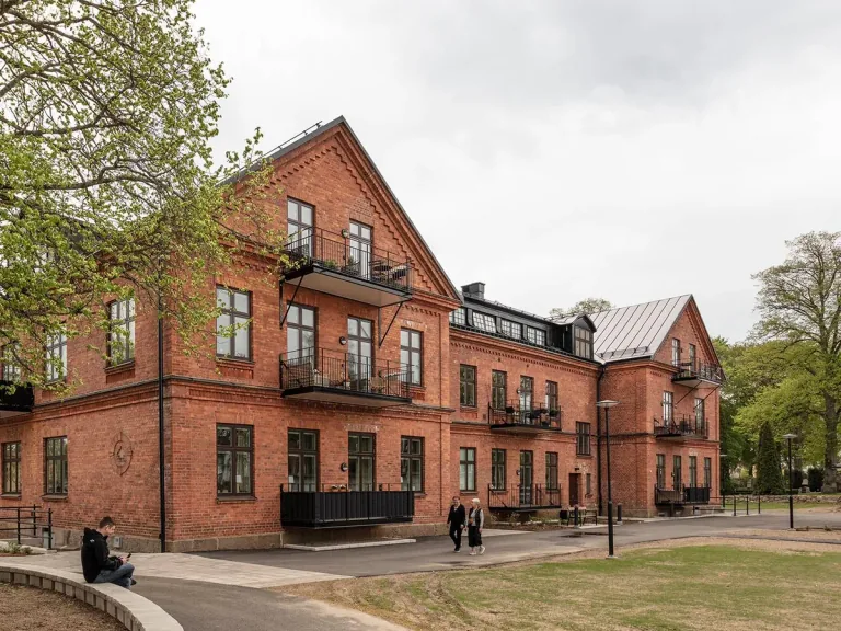 Kungsbroskolan i Tidaholm, referens från utfört elarbete